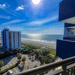 Romantic Getaway: Bluewater Resort 1410